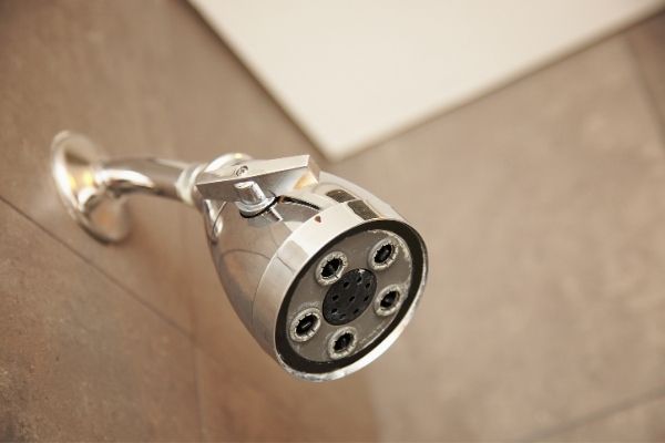 Adjustable Shower head conserves indoor water